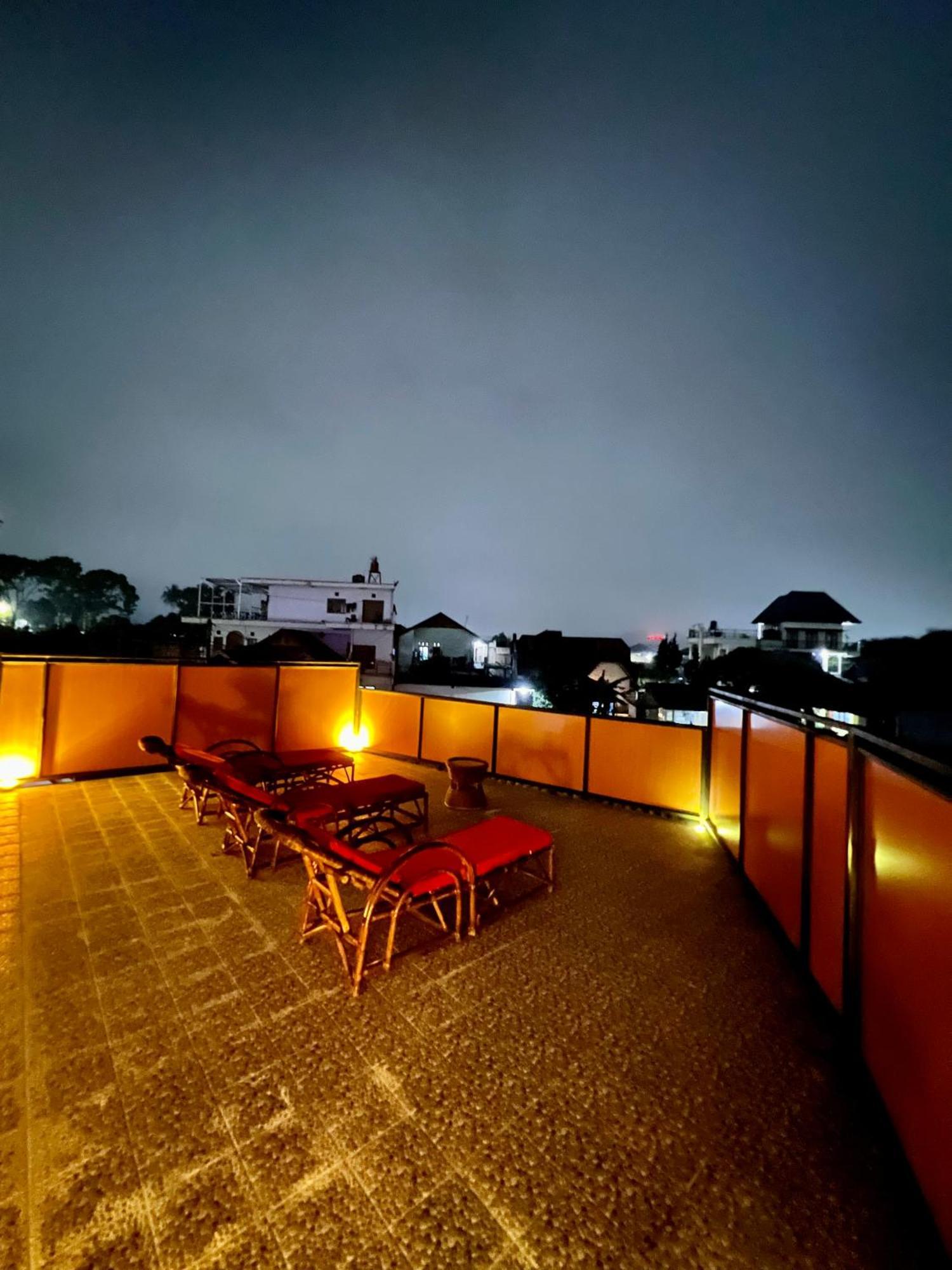 Villa Copenhagen ブキティンギ エクステリア 写真