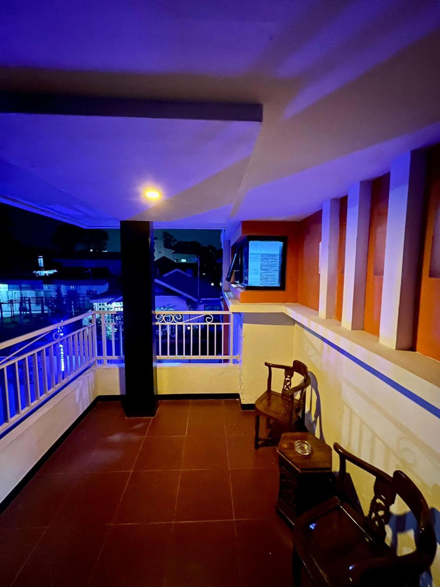 Villa Copenhagen ブキティンギ 部屋 写真